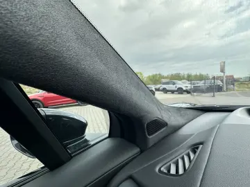I-Pace EV400 R-Dynamic HSE