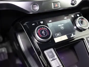 I-PACE R-Dynamic SE EV400 | HuD | Sportsitze