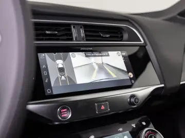 I-PACE R-Dynamic SE EV400 | HuD | Sportsitze