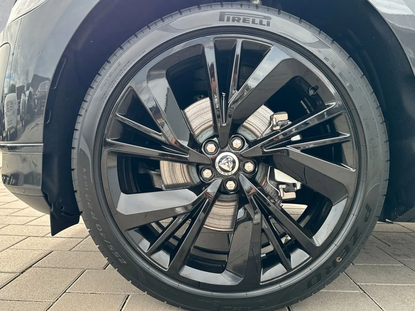 I-Pace EV400 AWD R-Dynamic HSE ACC LED HUD  22