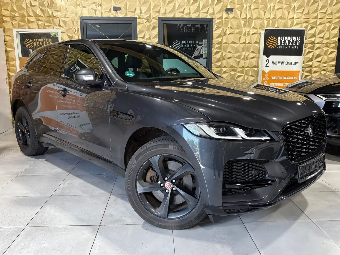 F-PACE Basis AWD Plug-In Hybrid/P400e/MEMORY/NAV