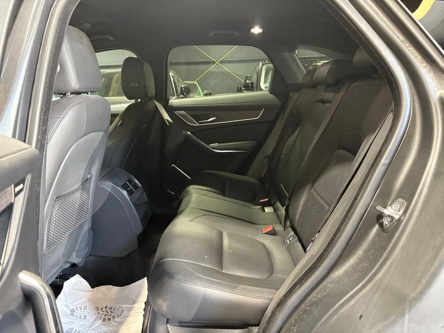 F-PACE Basis AWD Plug-In Hybrid/P400e/MEMORY/NAV
