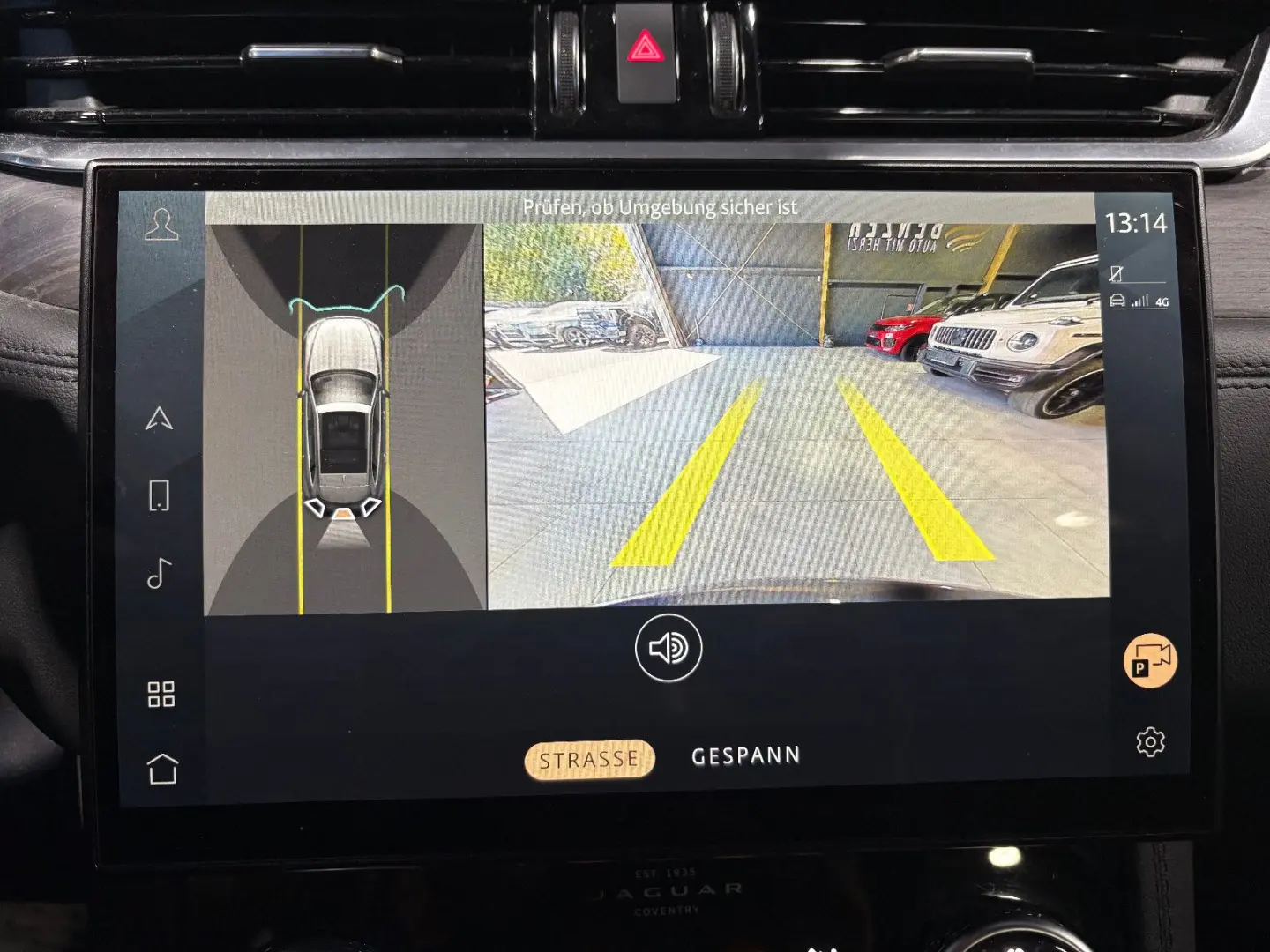 F-PACE Basis AWD Plug-In Hybrid/P400e/MEMORY/NAV