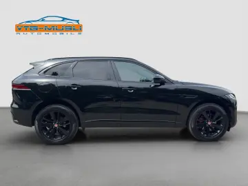 F-Pace R-Dynamic Black AWD