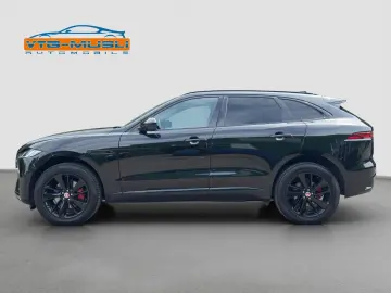 F-Pace R-Dynamic Black AWD