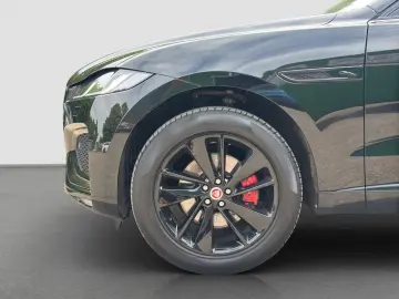 F-Pace R-Dynamic Black AWD