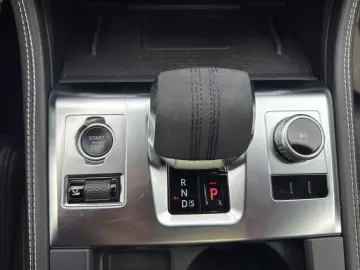 F-Pace R-Dynamic Black AWD