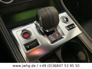 F-PACE R-Dynamic AWD Kamera AHK ACC+Spur Keyless
