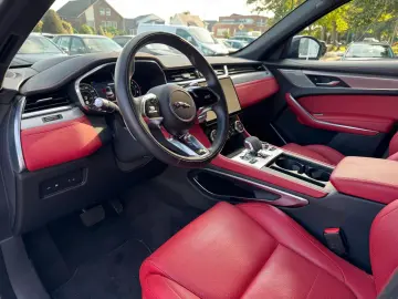 F-Pace P400e R-Dynamic S AWD Hybrid HuD+LED+Kam