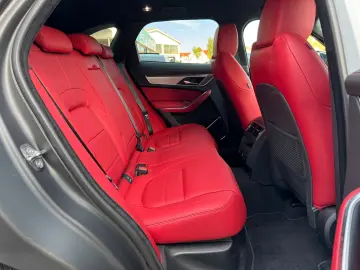 F-Pace P400e R-Dynamic S AWD Hybrid HuD+LED+Kam