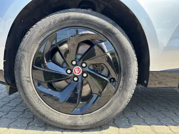 F-Pace P400e AWD*Black Pack*Fahrassistenz-Paket 