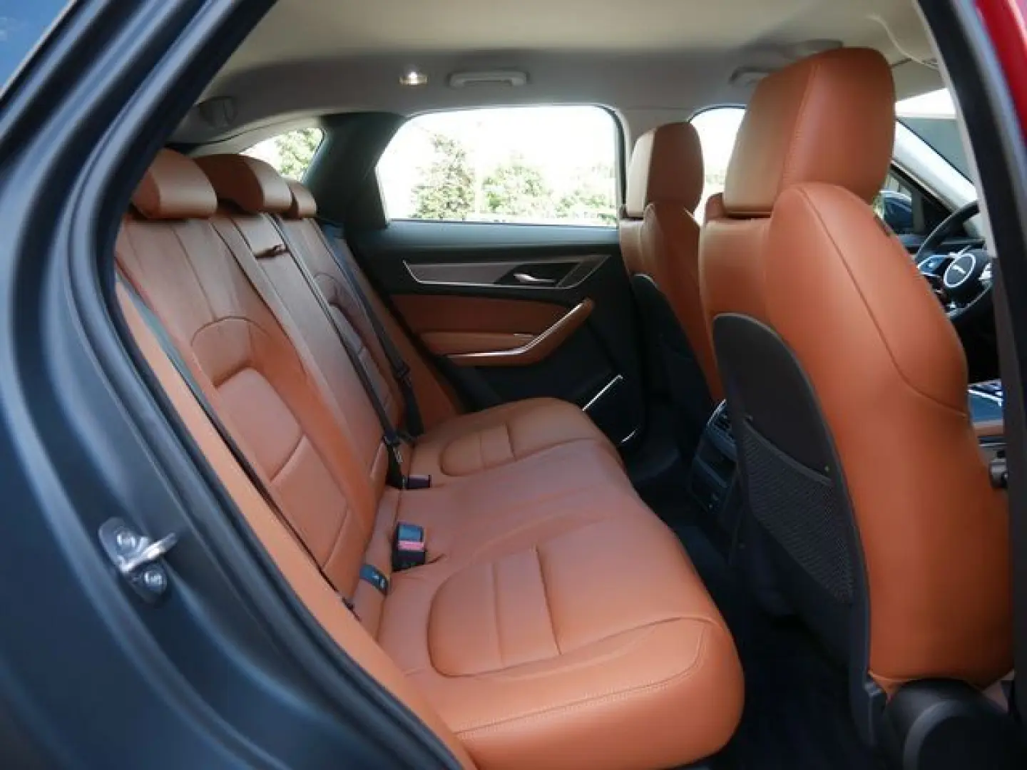 F-Pace D200 R-Dynamic S AHK Keyless GO