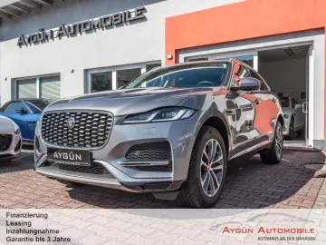 F-PACE P400e AWD Panorama TFT-Display