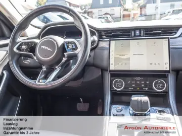 F-PACE P400e AWD*Panorama*TFT-Display*