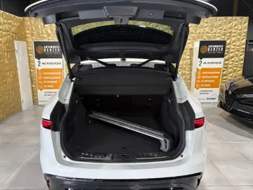 F-PACE SE AWD/D300/MEMORY/MASSAGE/APPLE/NAVI/KAM