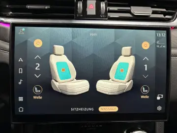F-PACE SE AWD/D300/MEMORY/MASSAGE/APPLE/NAVI/KAM
