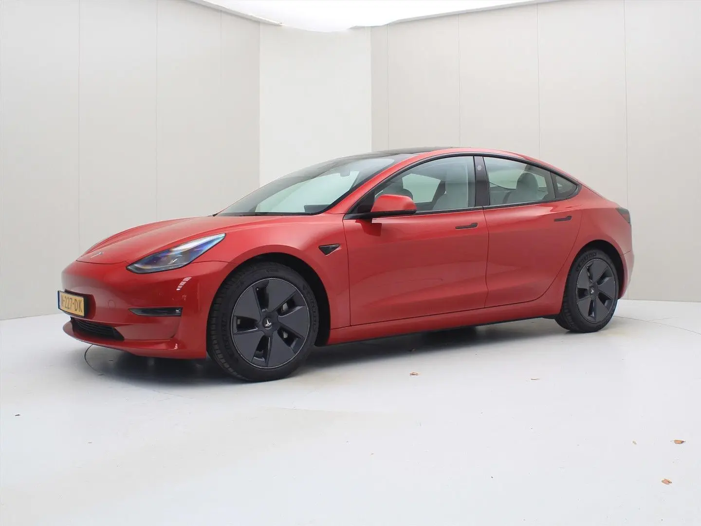 Model 3 Long-Range AWD