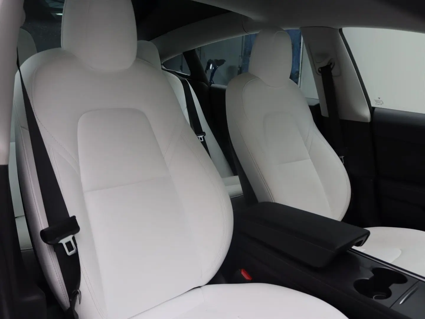Model 3 Long-Range AWD
