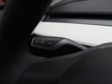 Model 3 Long-Range AWD