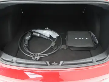 Model 3 Long-Range AWD
