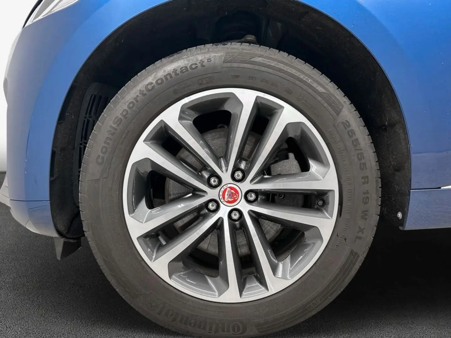 F-Pace D200 AWD R-Dynamic SE