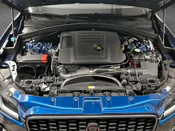 F-Pace D200 AWD R-Dynamic SE