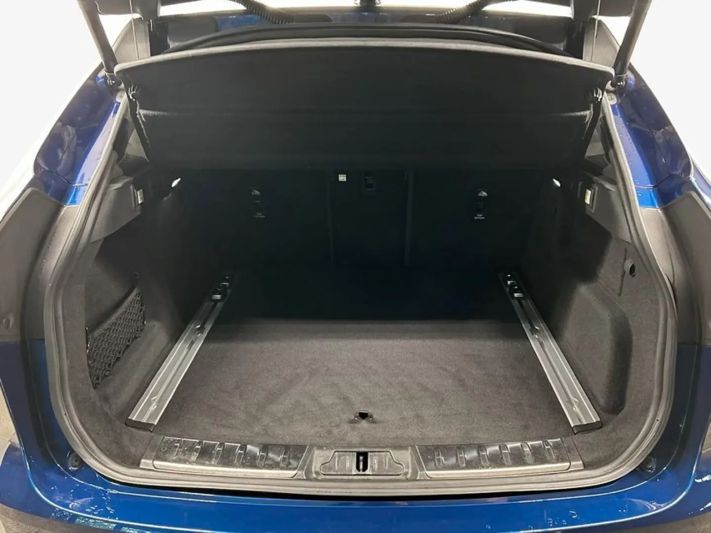 F-Pace D200 AWD R-Dynamic SE
