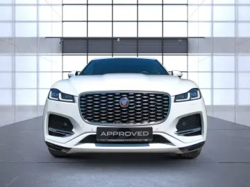 F-Pace P400e S AWD HeadUp/Meridian/Winter Kamera