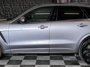 F-Pace 550 SVR AWD, Head Up, ACC, LED, Navi,