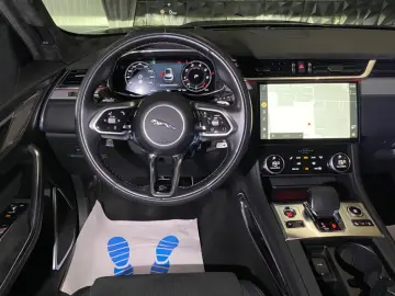 F-Pace 550 SVR AWD, Head Up, ACC, LED, Navi,