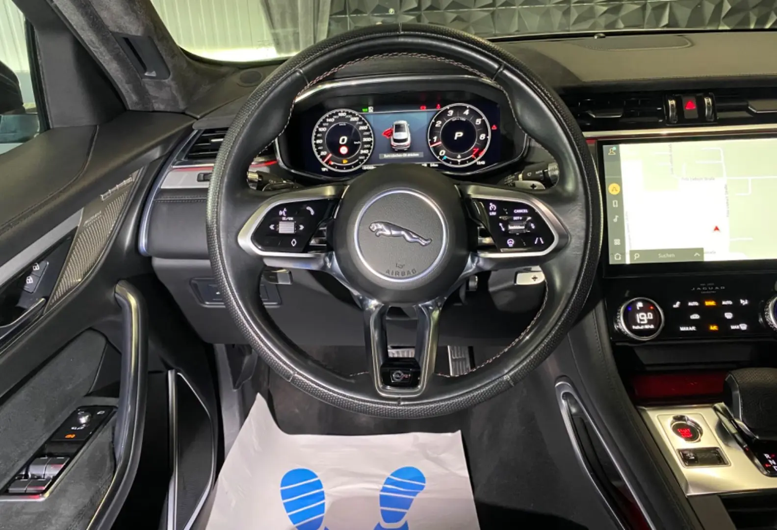 F-Pace 550 SVR AWD, Head Up, ACC, LED, Navi,