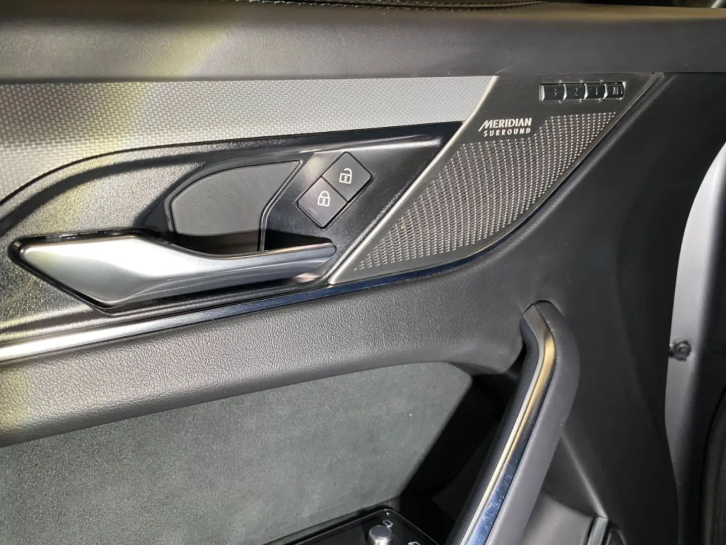 F-Pace 550 SVR AWD, Head Up, ACC, LED, Navi,