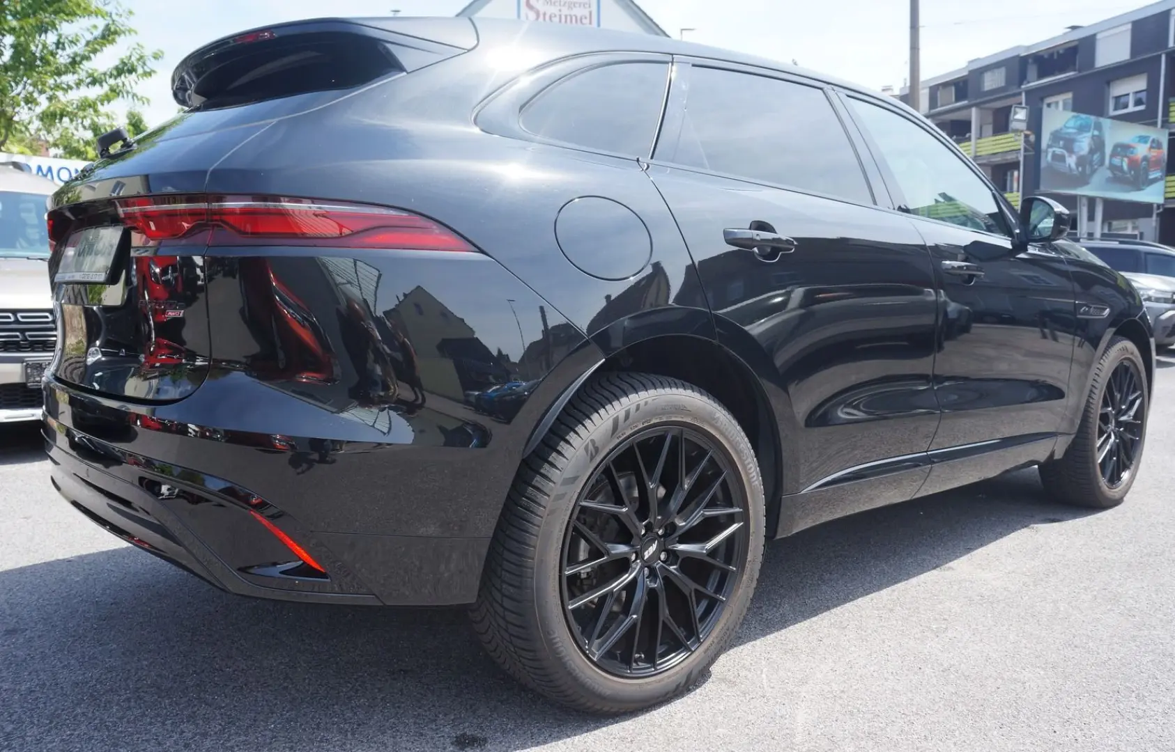 F-PACE P400e R-DynamicS AWD Plug-In Hybrid 21Zol
