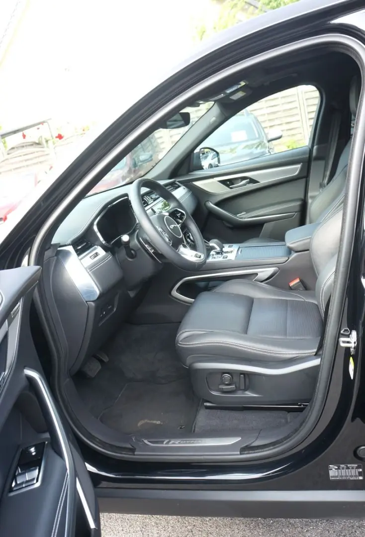 F-PACE P400e R-DynamicS AWD Plug-In Hybrid 21Zol