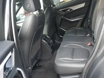 F-PACE P400e R-DynamicS AWD Plug-In Hybrid 21Zol