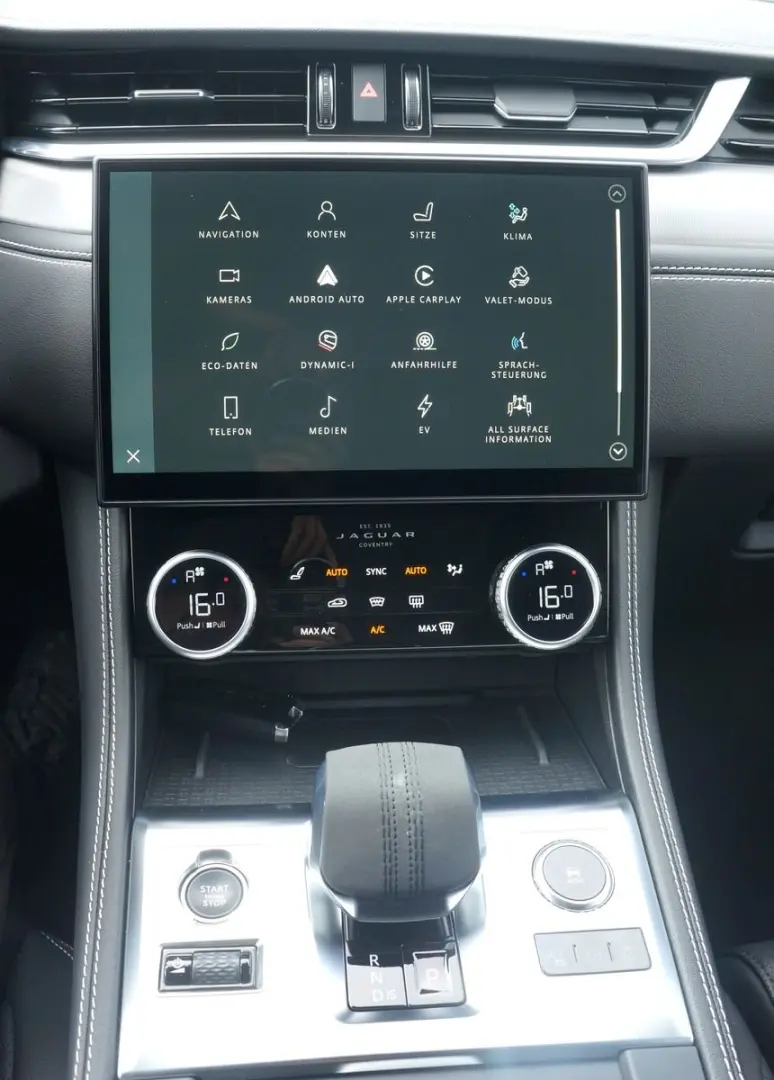 F-PACE P400e R-DynamicS AWD Plug-In Hybrid 21Zol