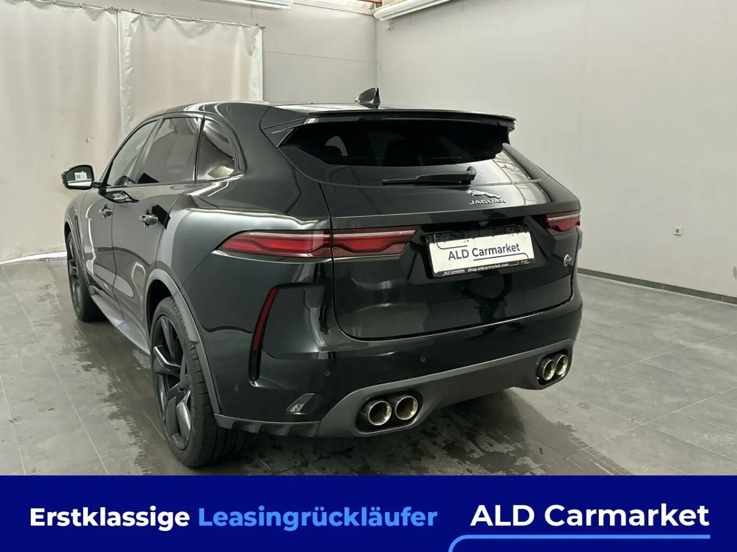 F-Pace P550 AWD SVR Geschlossen, 5-türig, Automa