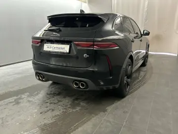 F-Pace P550 AWD SVR Geschlossen, 5-türig, Automa