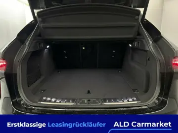 F-Pace P550 AWD SVR Geschlossen, 5-türig, Automa