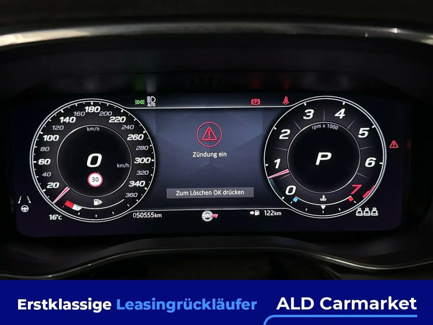 F-Pace P550 AWD SVR Geschlossen, 5-türig, Automa