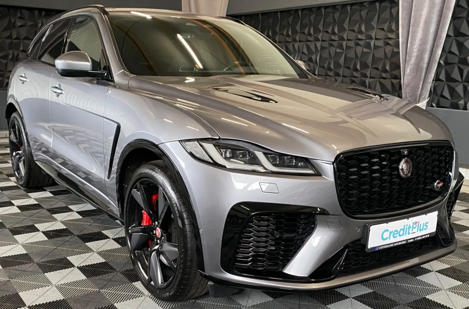 F-Pace P550 SVR V8 AWD,ACC,Digitales Cockpit,AHK