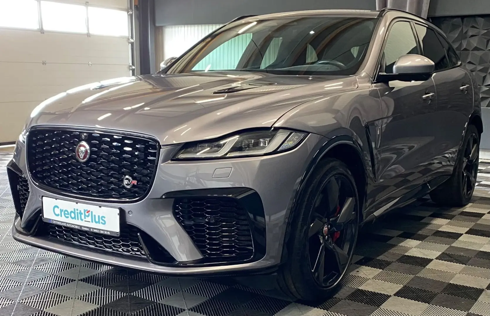 F-Pace P550 SVR V8 AWD,ACC,Digitales Cockpit,AHK