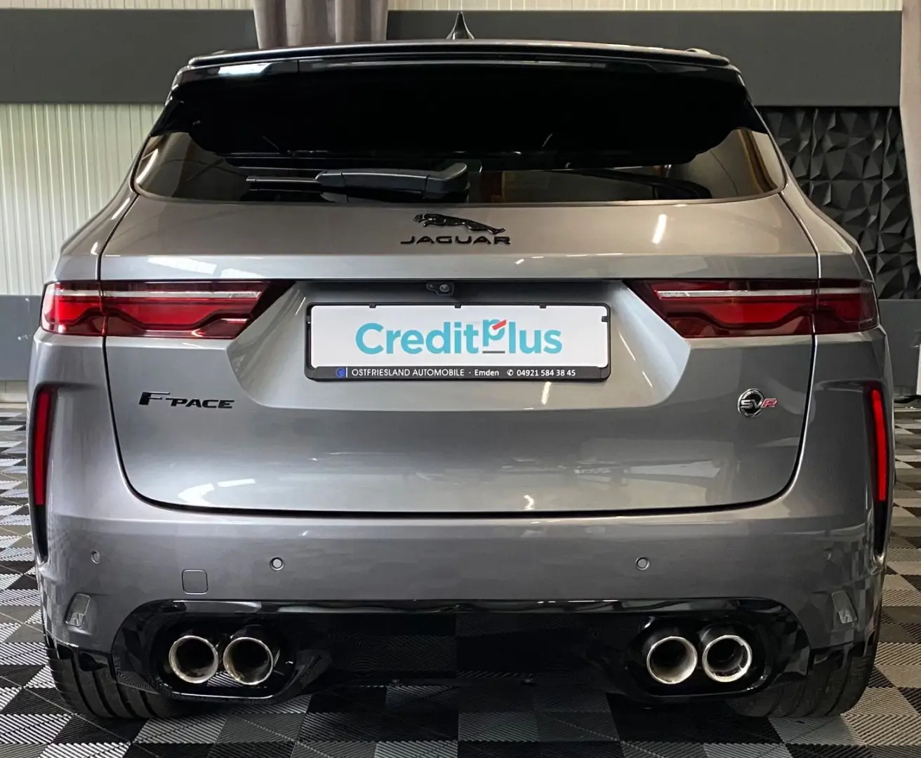 F-Pace P550 SVR V8 AWD,ACC,Digitales Cockpit,AHK