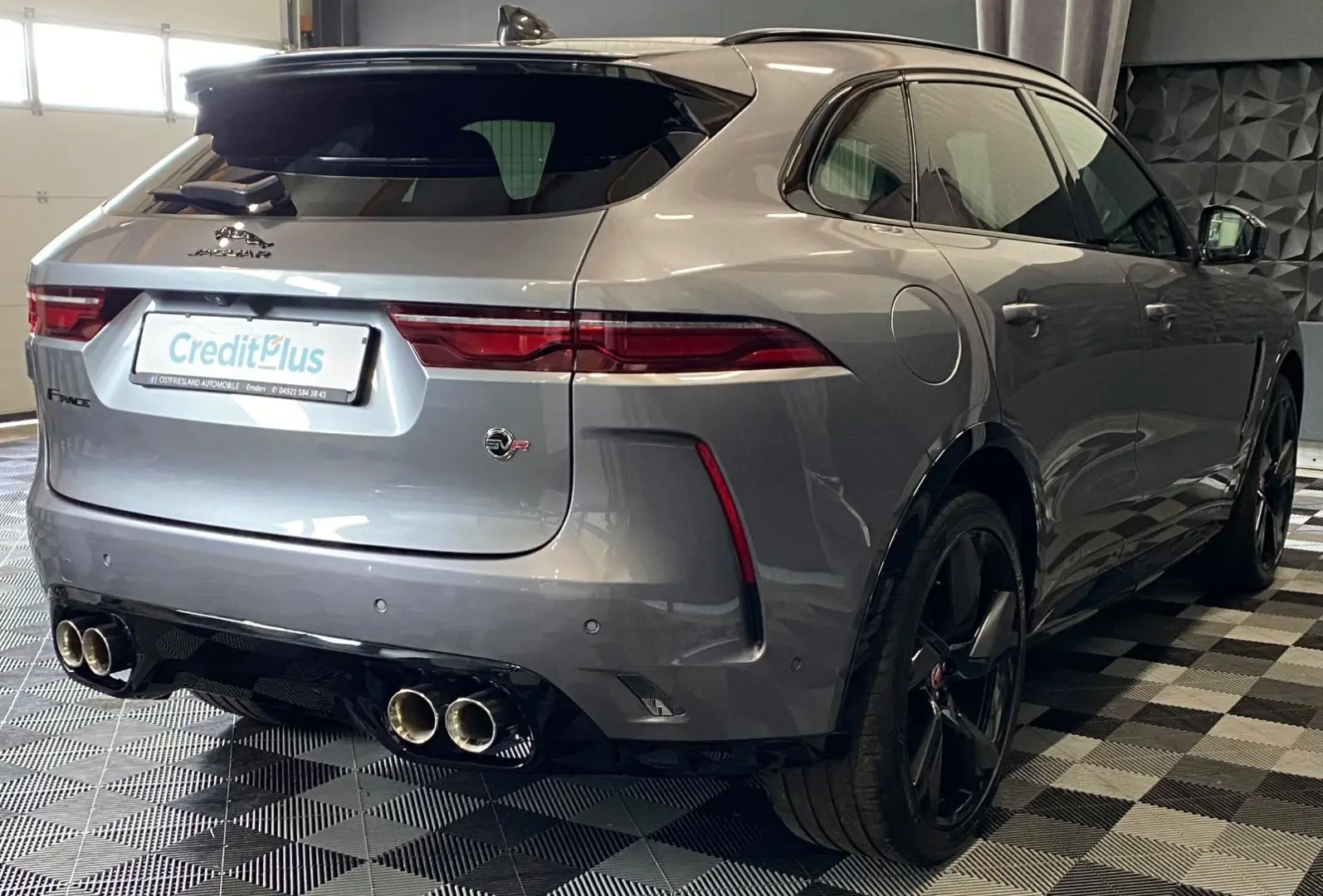 F-Pace P550 SVR V8 AWD,ACC,Digitales Cockpit,AHK