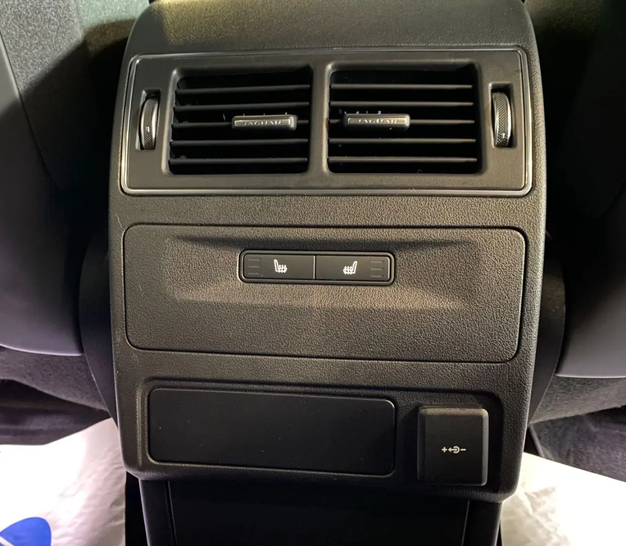 F-Pace P550 SVR V8 AWD,ACC,Digitales Cockpit,AHK