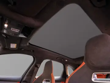 F-Pace P550 AWD SVR 5,0 V8 Kompressor