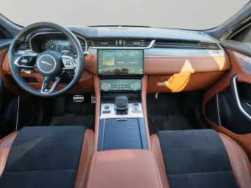 F-Pace P550 AWD SVR 5,0 V8 Kompressor
