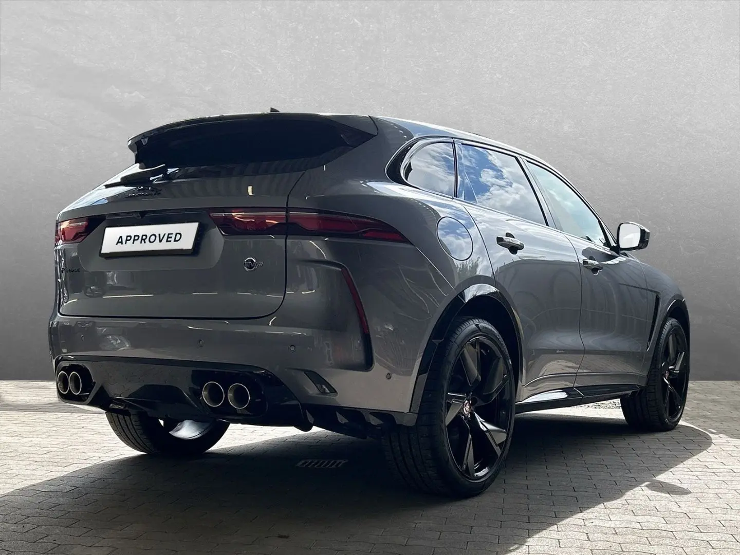 F-Pace SVR AWD P550 EU6d Pixel HUD