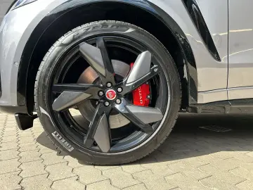 F-Pace SVR AWD P550 EU6d Pixel HUD