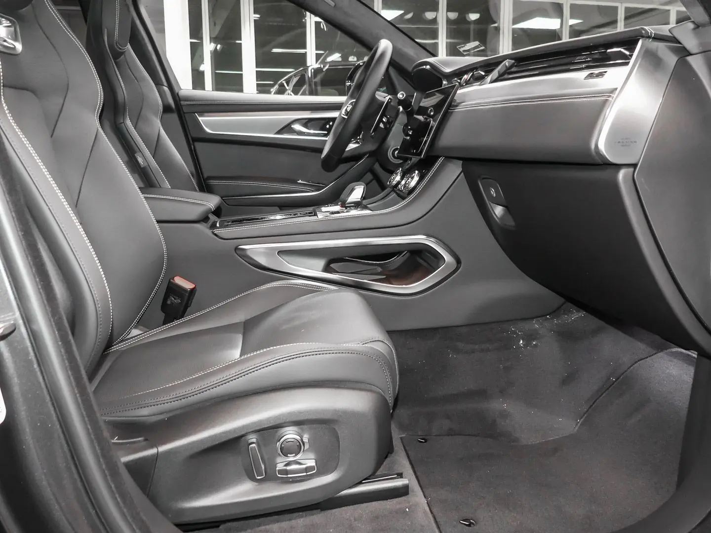 F-Pace 400 Sport AWD P400 Mild-Hybrid HUD AD Nav